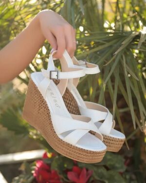 High heel buckle White Sandal