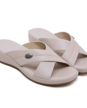 Wedges crossed buckle slippers outdoor White Sandals