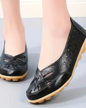 The 'Black' Comfort Moc